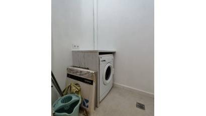 Resale - Bungalow -
La Siesta