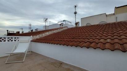 Resale - Bungalow -
La Siesta