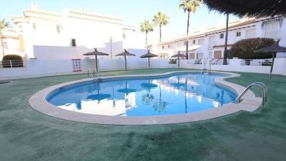 Återförsäljning - Bungalow -
Orihuela Costa - Campoamor