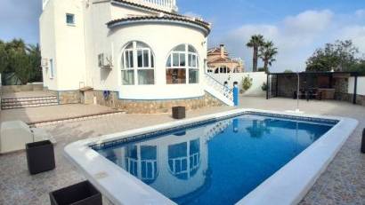 Resale - Villa -
Rojales
