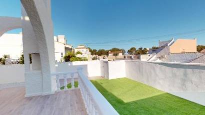 Återförsäljning - Bungalow -
San Miguel - BLUE LAGOON