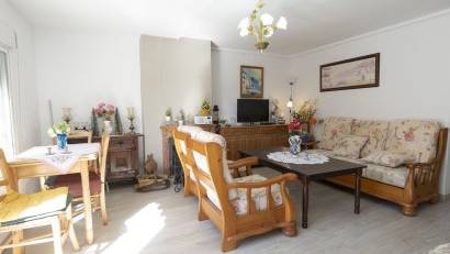 Reventa - Adosado -
Torrevieja