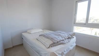 Återförsäljning - Apartment -
Guardamar - El Raso