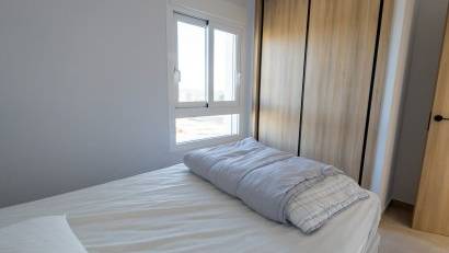 Återförsäljning - Apartment -
Guardamar - El Raso