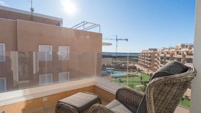 Återförsäljning - Apartment -
Guardamar - El Raso