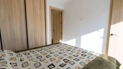 Återförsäljning - Apartment -
Guardamar - El Raso