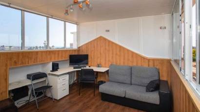 Återförsäljning - Bungalow -
Orihuela - Punta Prima