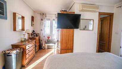 Återförsäljning - Villa -
Torrevieja - LOS BALCONES - LOS ALTOS