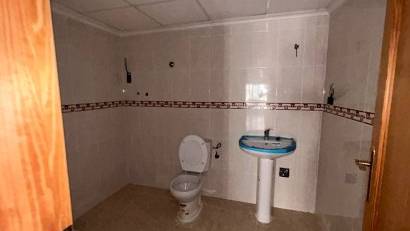 Återförsäljning - Commercial Unit -
Jacarilla