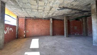 Återförsäljning - Commercial Unit -
Jacarilla