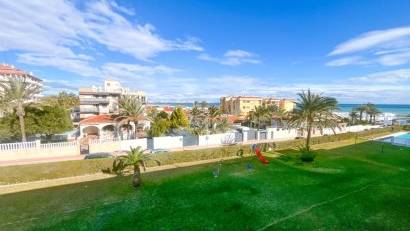 Återförsäljning - Apartment -
Torrevieja - Punta Prima