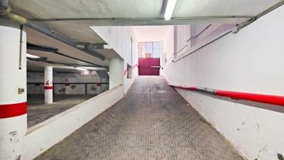 Återförsäljning - Garage -
Torrevieja