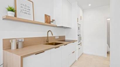 Resale - Bungalow -
Torrevieja