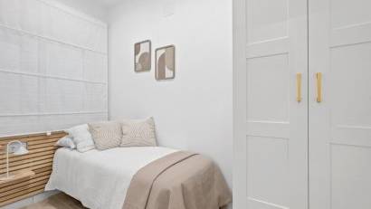 Resale - Bungalow -
Torrevieja