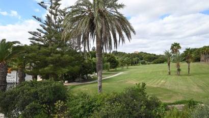 Reventa - Villa -
Orihuela Costa