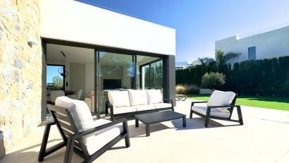 Återförsäljning - Villa -
Orihuela - Las Colinas Golf