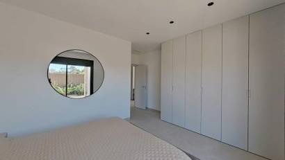 Återförsäljning - Villa -
Orihuela - Las Colinas Golf