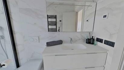 Återförsäljning - Villa -
Orihuela - Las Colinas Golf