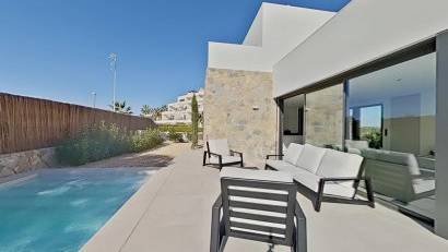 Återförsäljning - Villa -
Orihuela - Las Colinas Golf