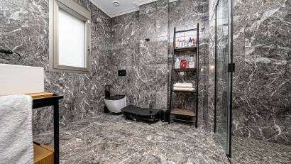 Reventa - Villa -
La Zenia