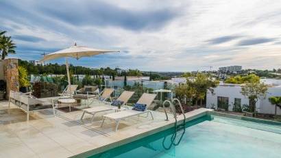 Resale - Villa -
Orihuela Costa