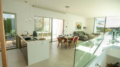 Resale - Villa -
Orihuela Costa