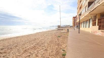 Återförsäljning - Apartment -
Torrevieja - La Mata