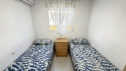 Återförsäljning - Apartment -
Villamartin - Villamartín