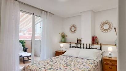 Återförsäljning - Apartment -
Torrevieja - La Mata
