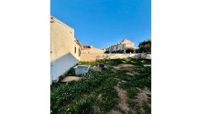 Återförsäljning - Villa -
Torrevieja - Aguas Nuevas