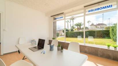 Långtidsuthyrning - Commercial Unit -
Orihuela Costa - La Zenia