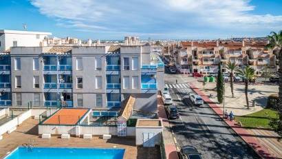 Återförsäljning - Apartment -
Torrevieja - Calas Blancas