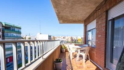Återförsäljning - Apartment -
Torrevieja - Playa del Acequión