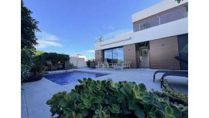 Återförsäljning - Villa -
Benijofar