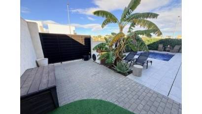 Återförsäljning - Villa -
Benijofar