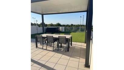 Reventa - Villa -
Villamartin - Villamartín