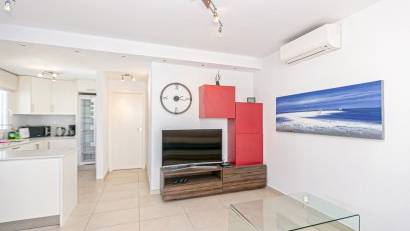 Reventa - Villa -
La Marina