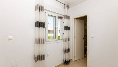 Reventa - Villa -
La Marina