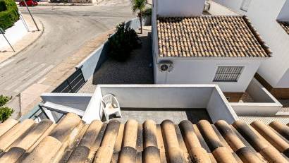 Reventa - Villa -
La Marina