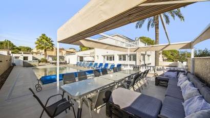 Återförsäljning - Villa -
Orihuela Costa - La Zenia