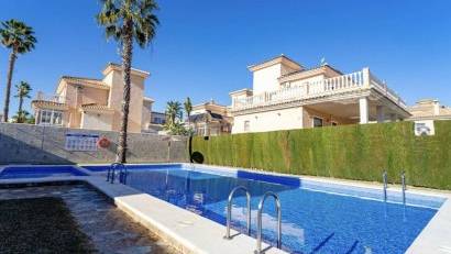 Återförsäljning - Radhus -
Orihuela Costa - Los Altos