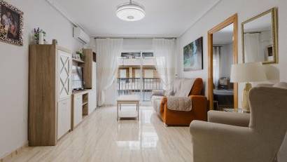 Återförsäljning - Apartment -
Torrevieja - Playa del Acequión