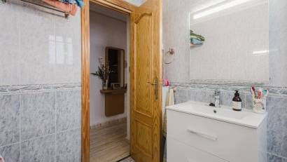 Återförsäljning - Apartment -
Torrevieja - Playa del Acequión