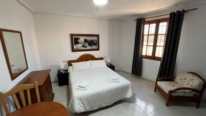 Återförsäljning - Apartment -
La Zenia - Orihuela Costa