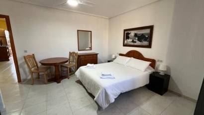 Återförsäljning - Apartment -
La Zenia - Orihuela Costa