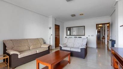 Återförsäljning - Apartment -
Torrevieja - Paseo maritimo