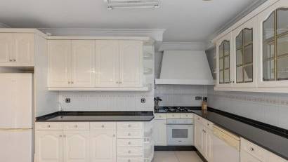 Återförsäljning - Apartment -
Torrevieja - Paseo maritimo