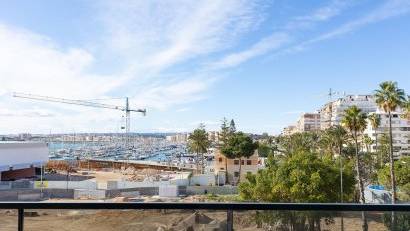 Återförsäljning - Apartment -
Torrevieja - Paseo maritimo