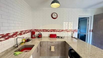 Återförsäljning - Villa -
Torrevieja - Los Altos