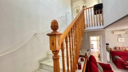 Återförsäljning - Villa -
Torrevieja - Los Altos